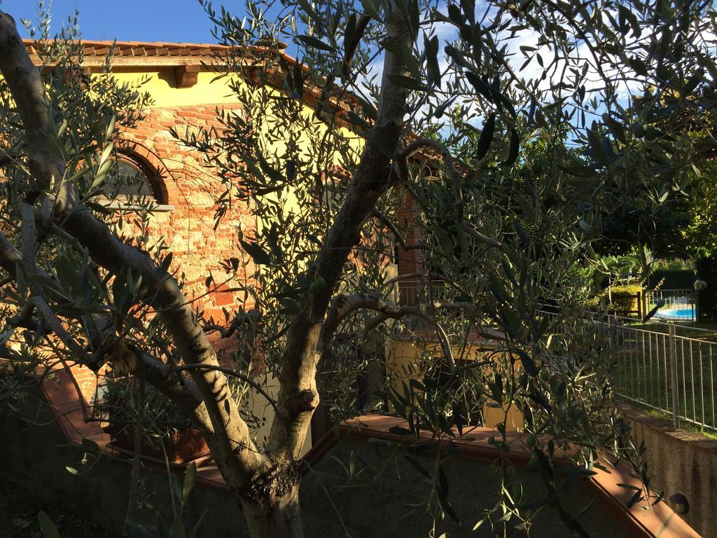 La Cantina Del Podere Dei Boni Fauglia Eksteriør bilde